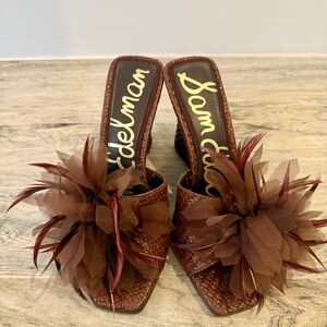Sam Edelman Brown Feathered Wedge - Size 6